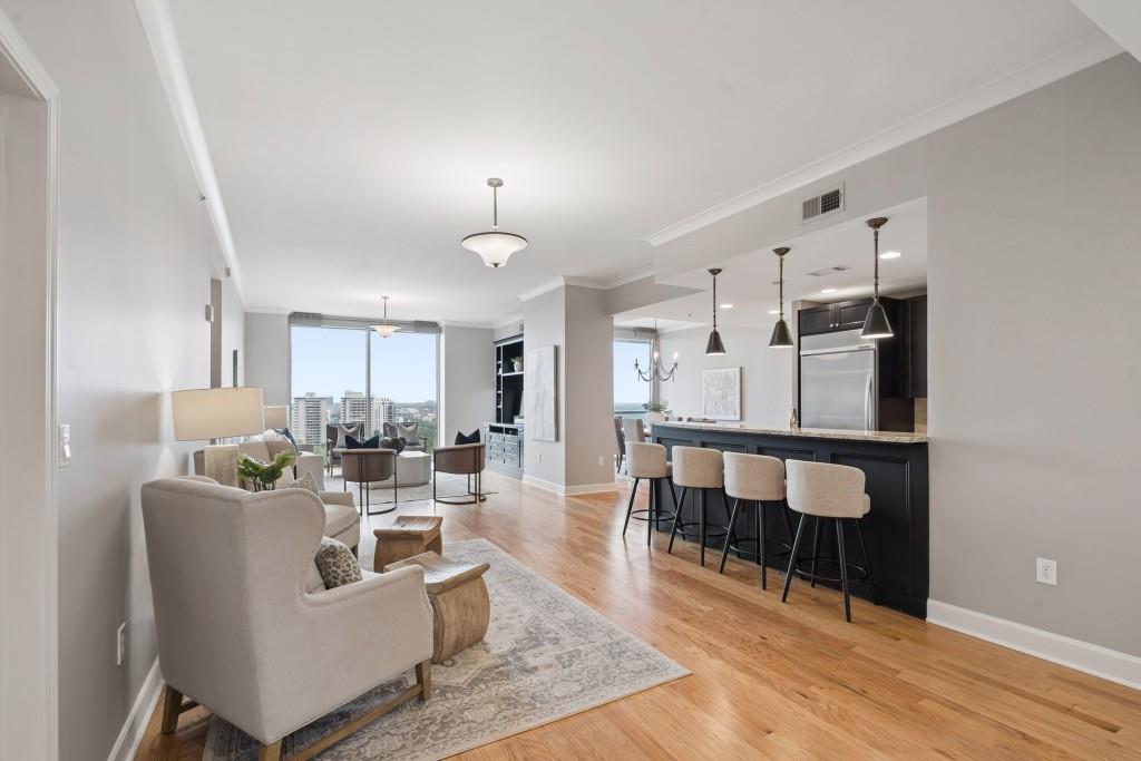 2795 Peachtree Road 1406