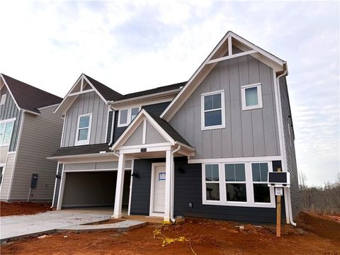 Homes For Sale - 158 Warrior Court<br/> Hoschton, GA 30548