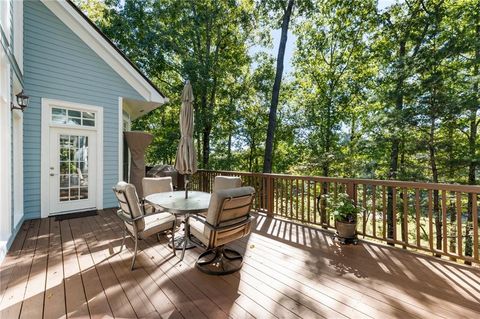 A home in Dawsonville