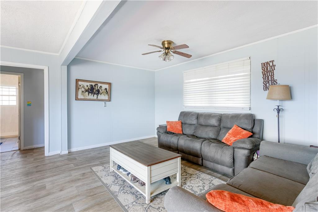 702 Buttermilk Road SW