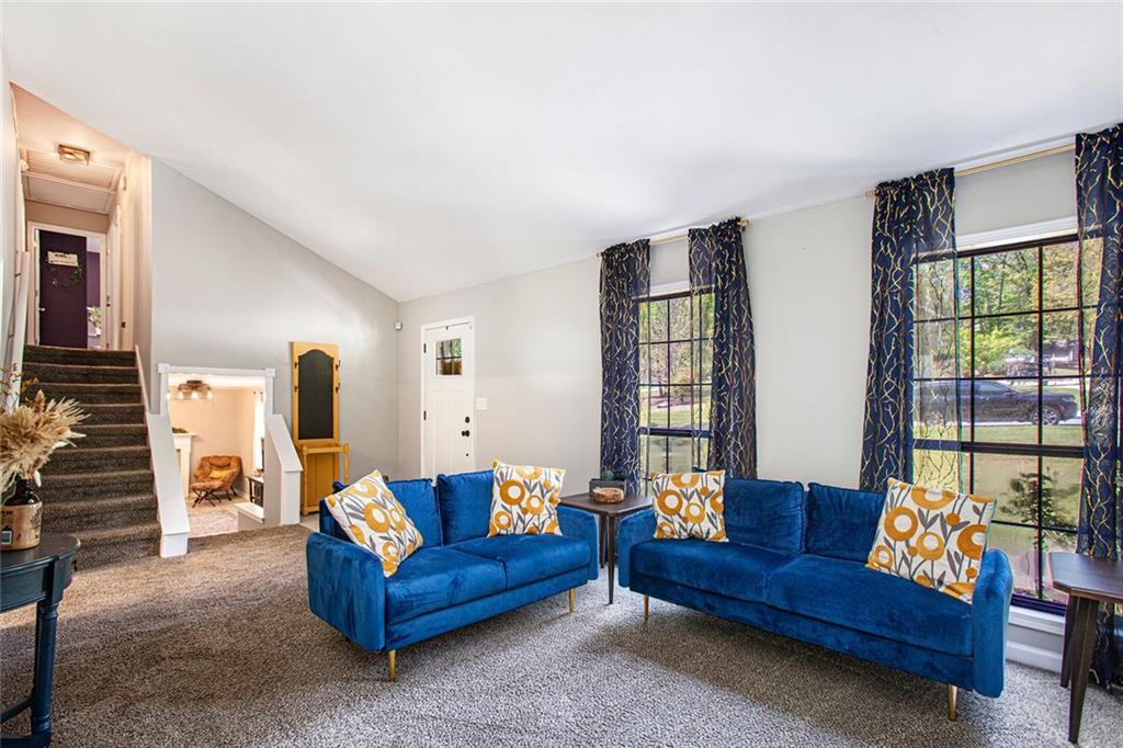 WOODMONT - Residential