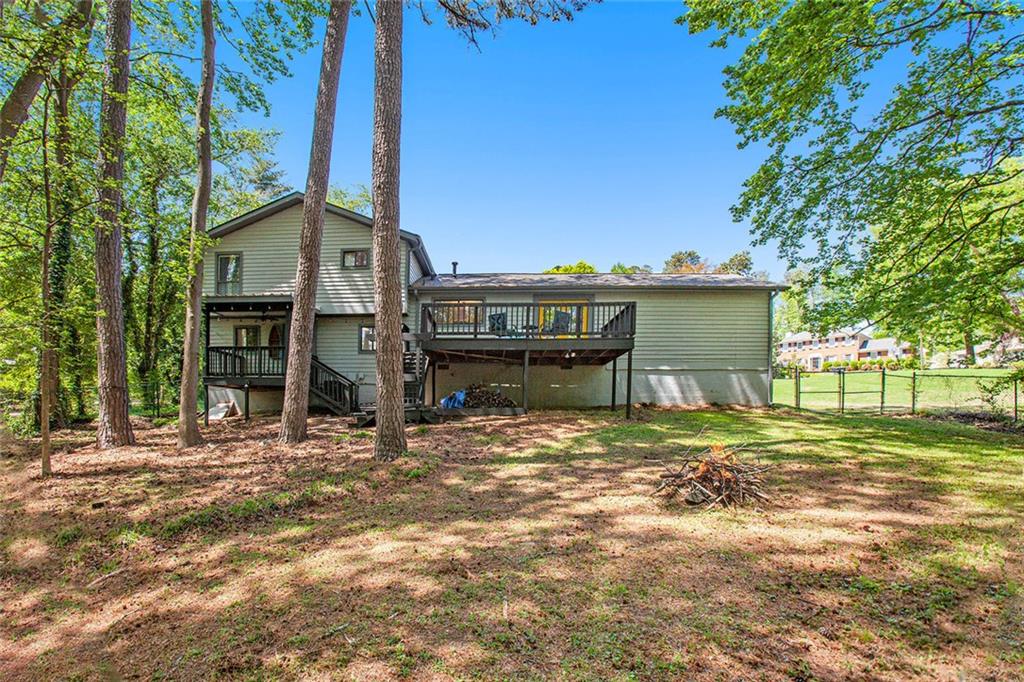 WOODMONT - Residential