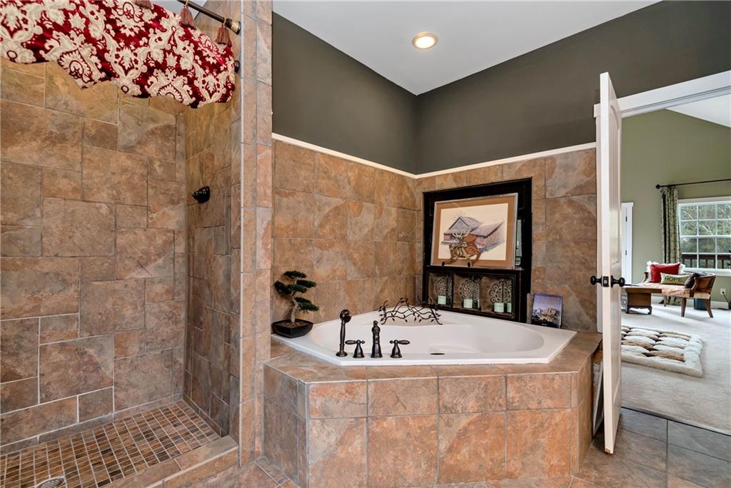 1040 Golden Avenue, Dahlonega, Georgia image 47