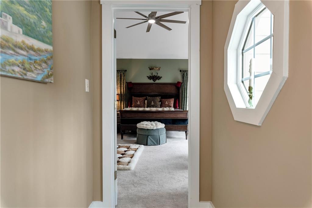 1040 Golden Avenue, Dahlonega, Georgia image 37