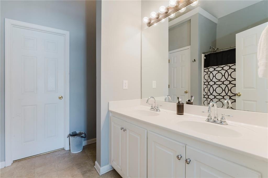111 Summerfield Drive, Calhoun, Georgia image 14
