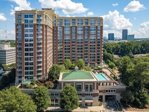 Condo For Sale - 1820 Peachtree Street #811<br/> Atlanta, GA 30309