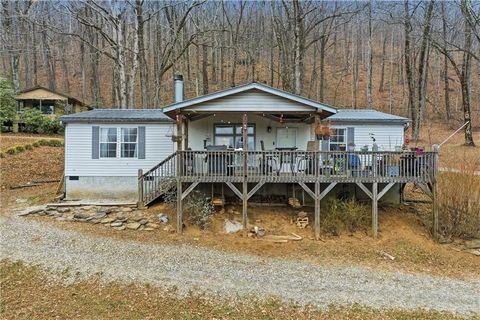 Homes For Sale - 290 Rocky Mountain Place<br/> Suches, GA 30572