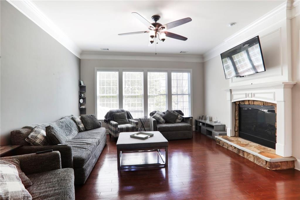 2248 Fort Drive, Smyrna, Georgia image 5