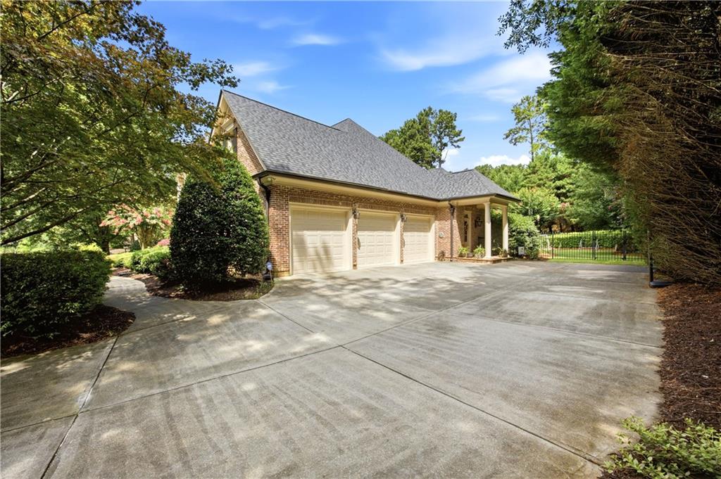 3415 Moye Trail