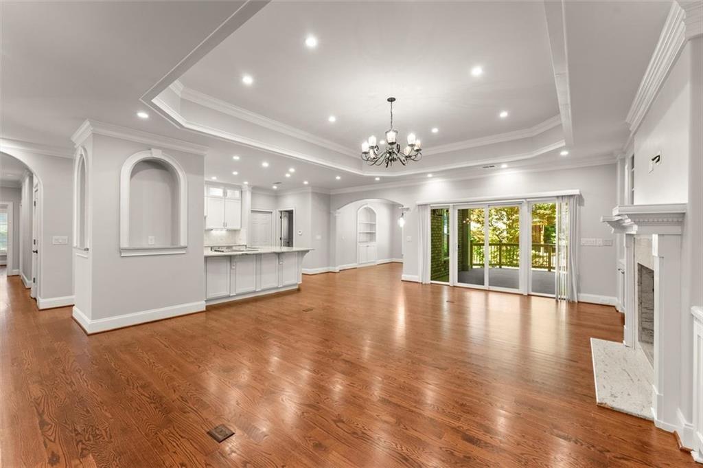 5816 Chamblee Dunwoody Road, Atlanta, Georgia image 6