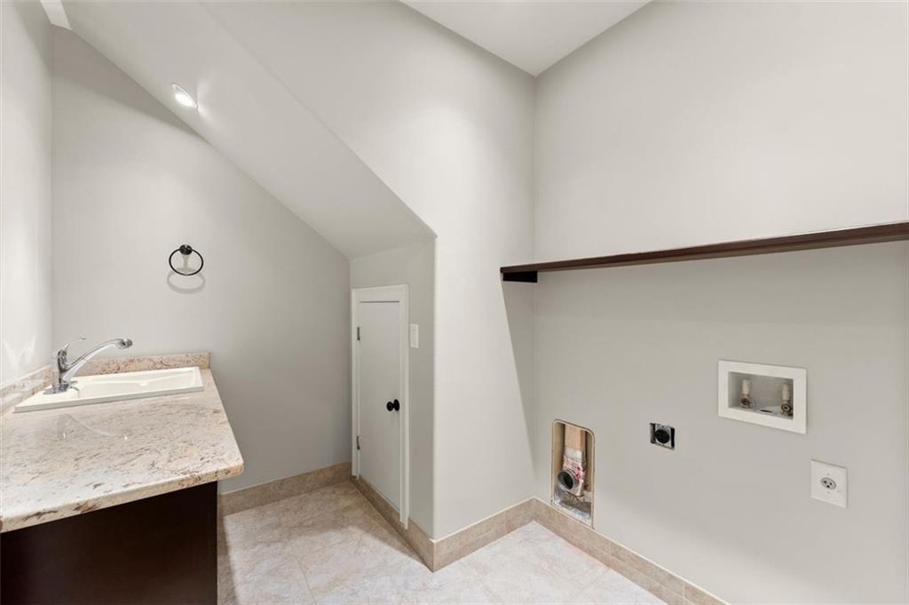 5816 Chamblee Dunwoody Road, Atlanta, Georgia image 31