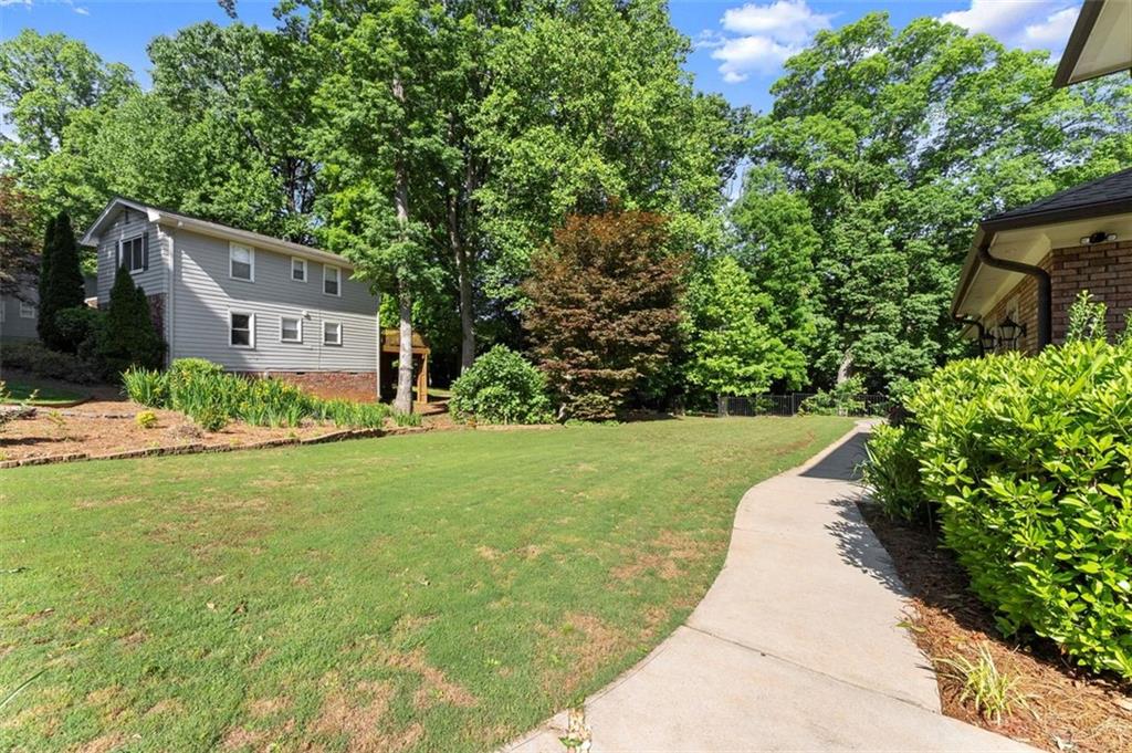 5816 Chamblee Dunwoody Road, Atlanta, Georgia image 45