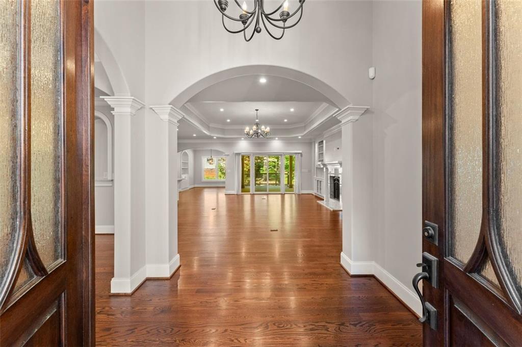 5816 CHAMBLEE DUNWOODY Road