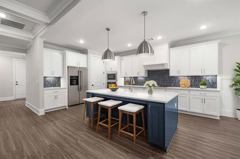 2255 Windsor Bluffs Drive