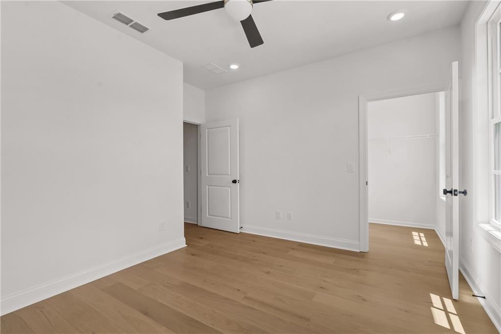 4706 Coleridge Court 432