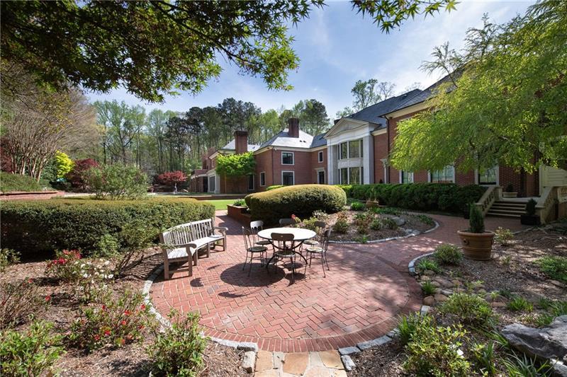 Sandy Springs - Residential