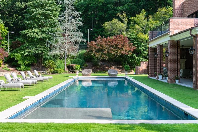 Sandy Springs - Residential