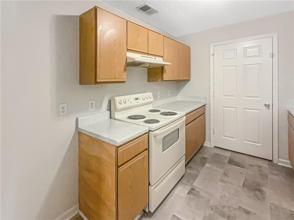 7302 Par Four Way, Lithonia, Georgia image 9