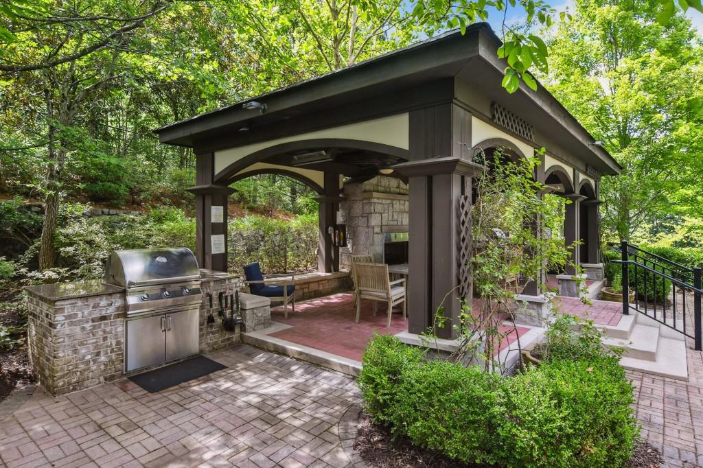 One Vinings Mountain - Residential