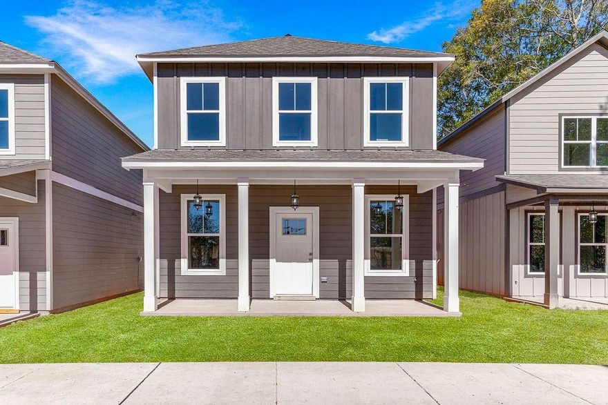 Located in the Heart of Fayetteville, Georgia, The Cottages at East Lanier is a thoughtfully designed community where classic architecture meets everyday convenience. This Charming Christine Plan offers 3 bedrooms and 2.5 bath with all of the modern included features of a modern cottage for the minimalist lifestyle It offers LVP flooring throughout, stainless steel appliances, tiled shower and double vanity in the owners retreat and so much more for you to see. And you can take a nite stroll to dinner with so many eateries within walking distance of this adorable community. Can't wait to meet you! I'd love to show you more! Preselling Now!  Builder Incentive, $15k toward closing costs!