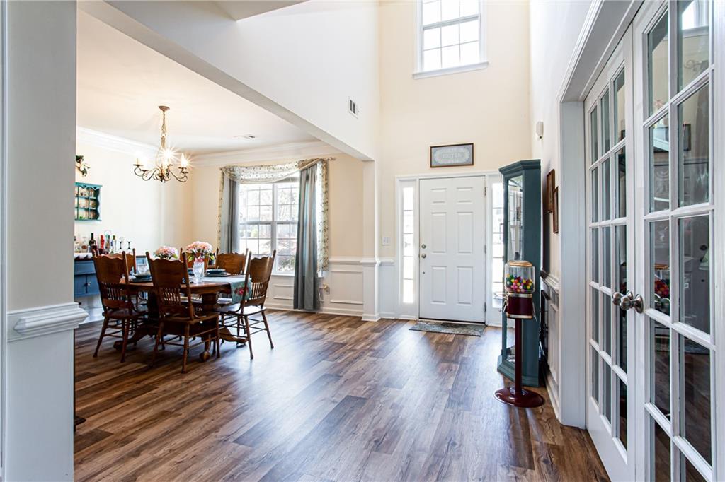 863 Van Briggle Path