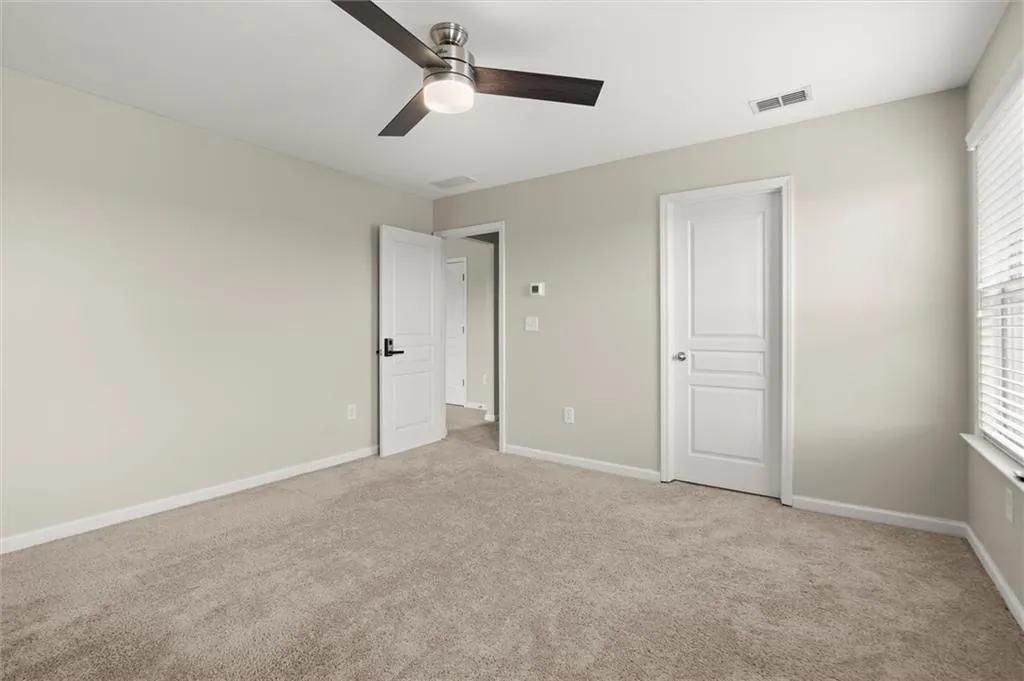 Sugar Hill, Georgia 30518, United States, 6 Bedrooms Bedrooms, ,5 BathroomsBathrooms,Residential,Active,162612