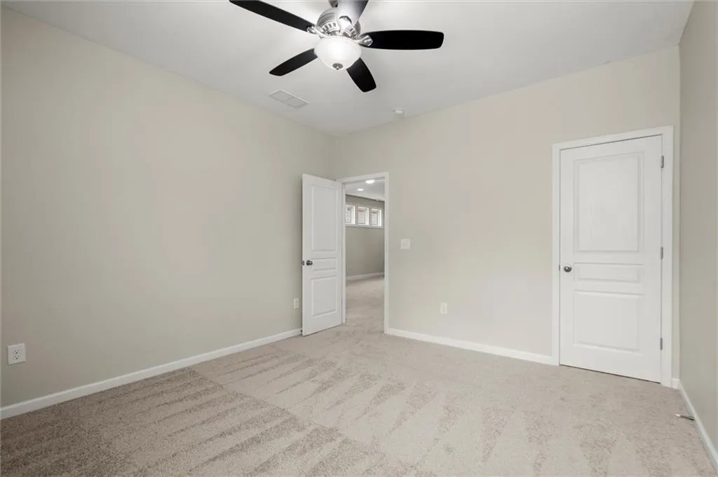 Sugar Hill, Georgia 30518, United States, 6 Bedrooms Bedrooms, ,5 BathroomsBathrooms,Residential,Active,162612