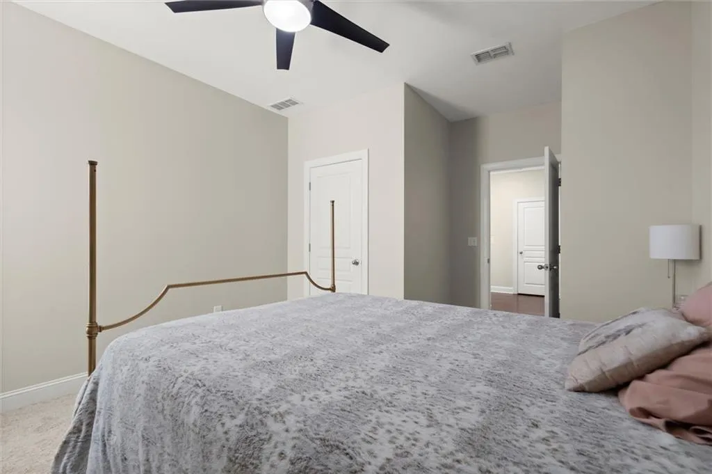 Sugar Hill, Georgia 30518, United States, 6 Bedrooms Bedrooms, ,5 BathroomsBathrooms,Residential,Active,162612