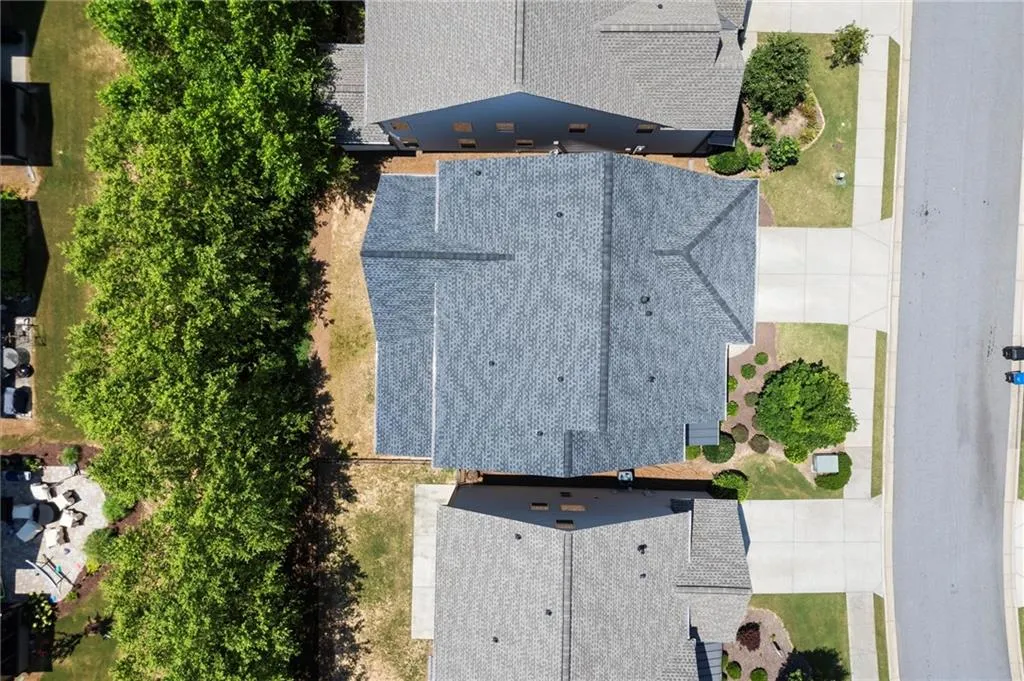 Sugar Hill, Georgia 30518, United States, 6 Bedrooms Bedrooms, ,5 BathroomsBathrooms,Residential,Active,162612