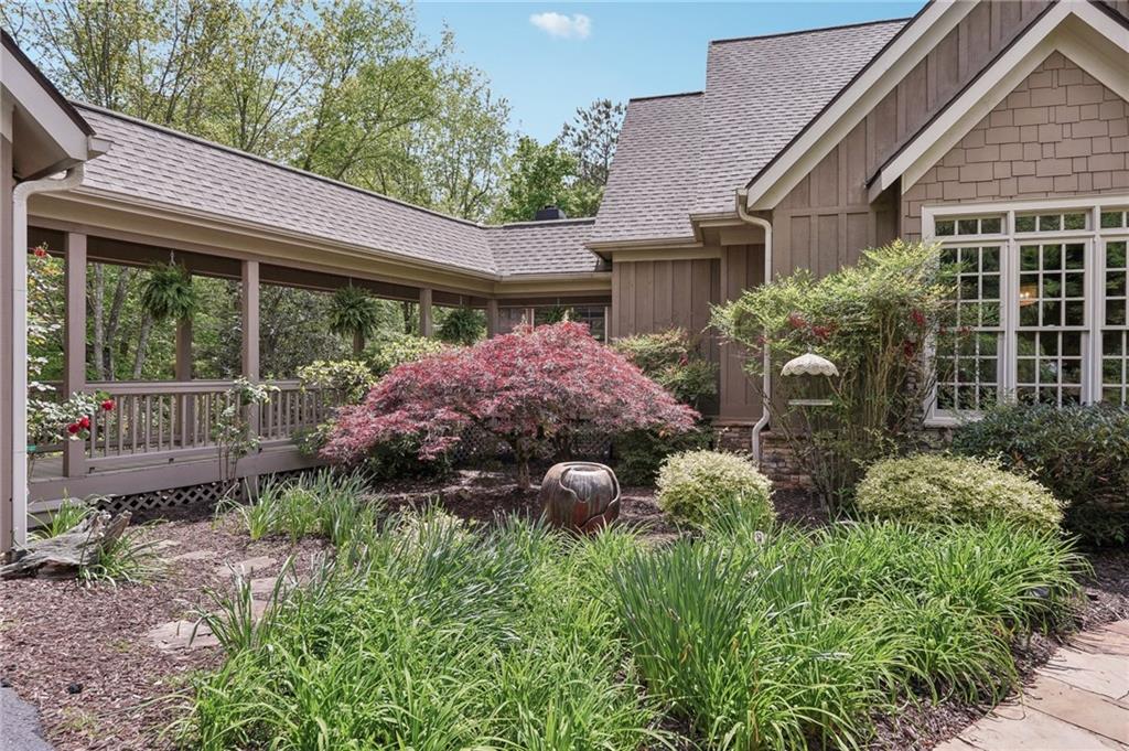 110 Sycamore Trail