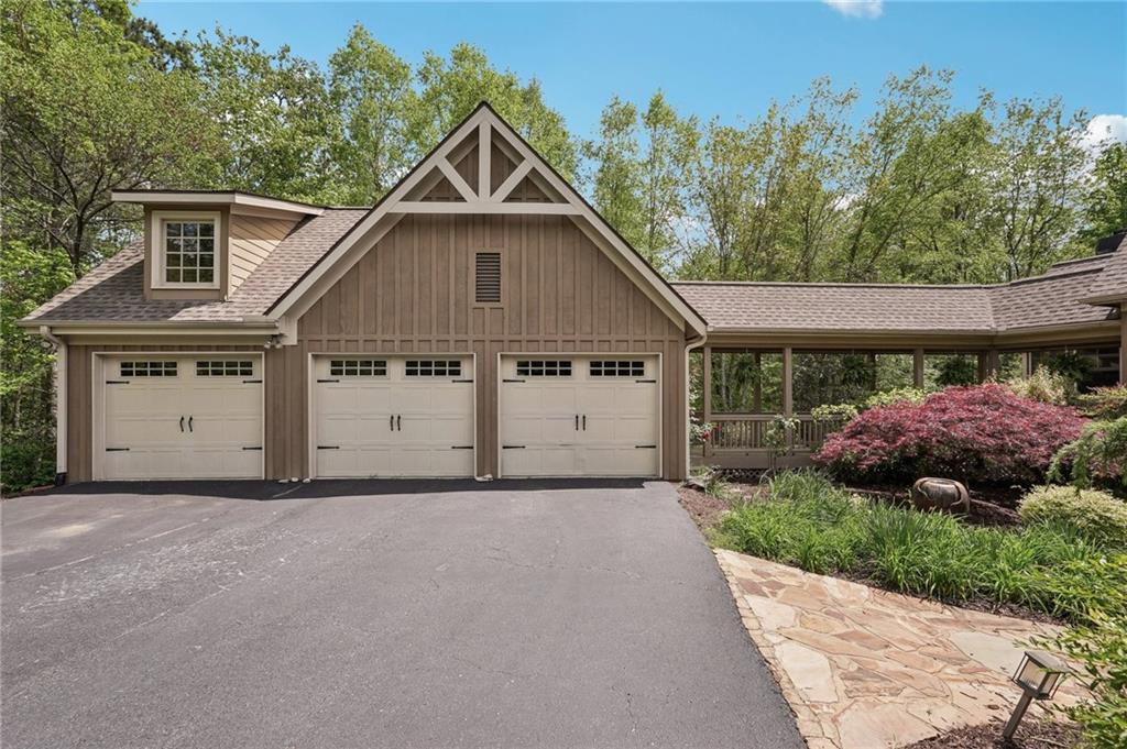 110 Sycamore Trail