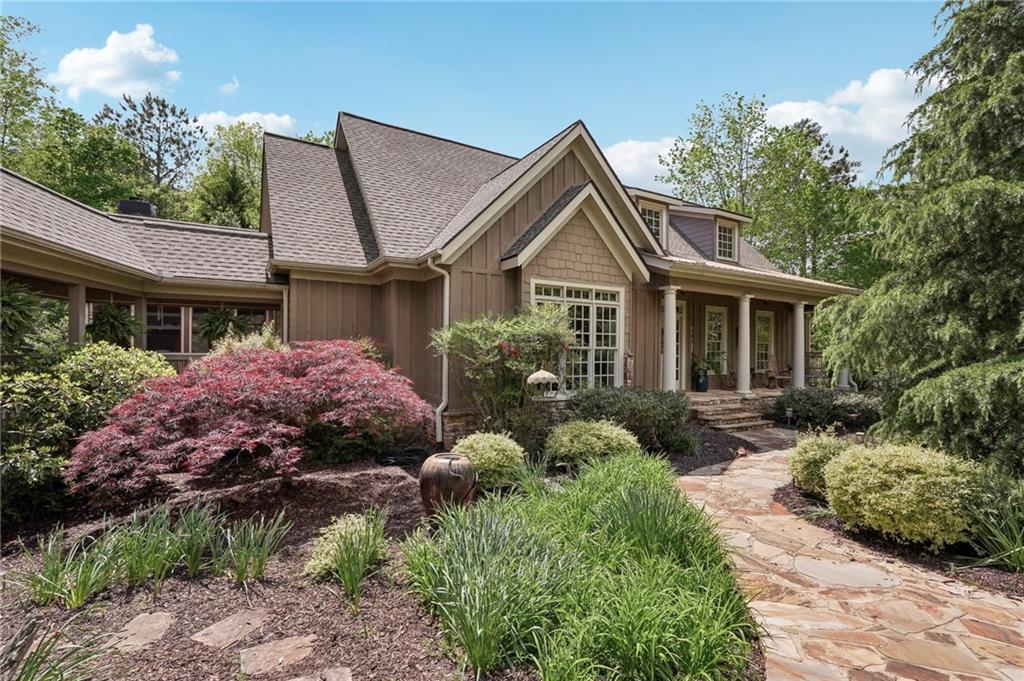 110 Sycamore Trail