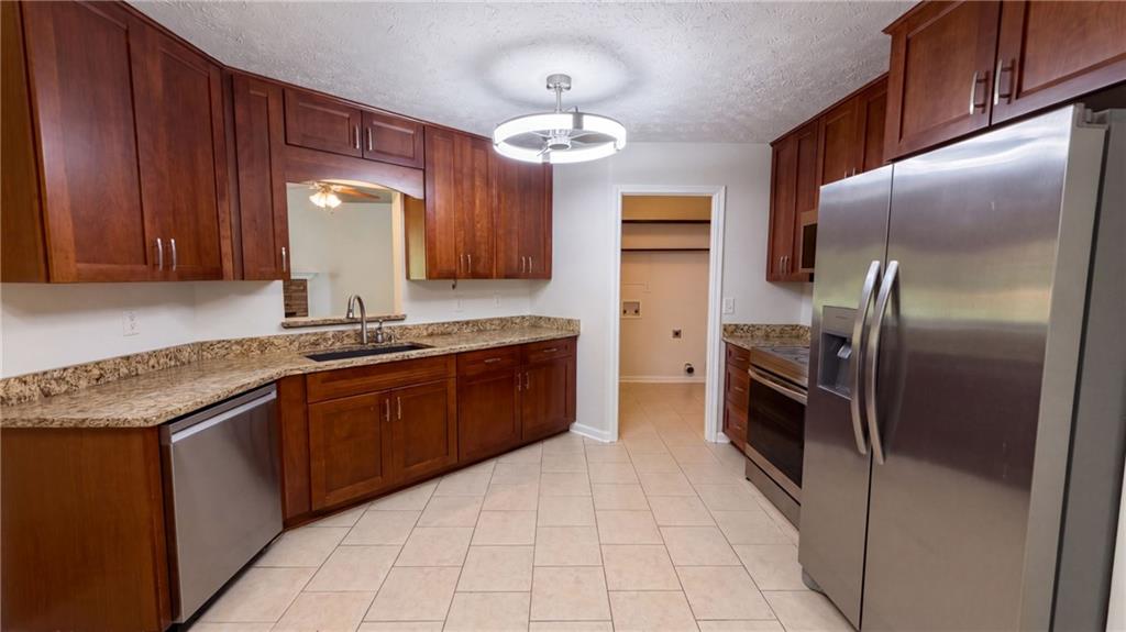 567 Deadwood Trail