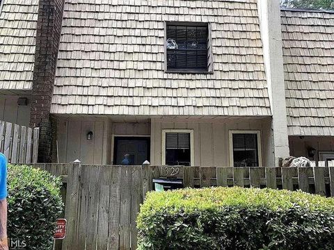 Condo For Sale - 1329 Woodstone Trace<br/> Morrow, GA 30260