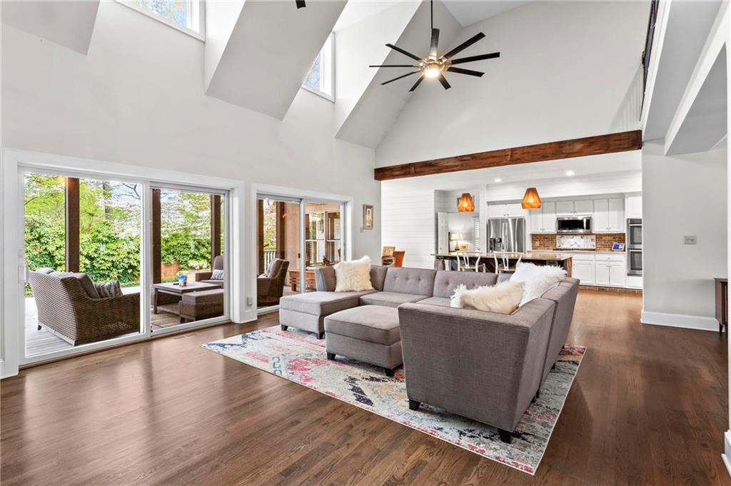Milton Manor - Residential