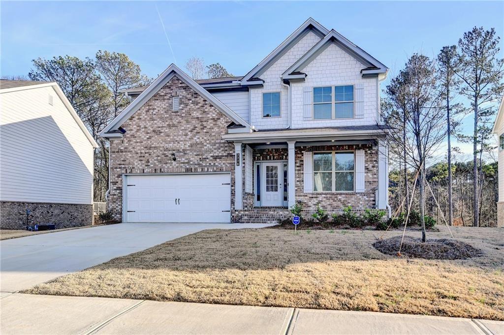 3328 Sir Gregory Manor