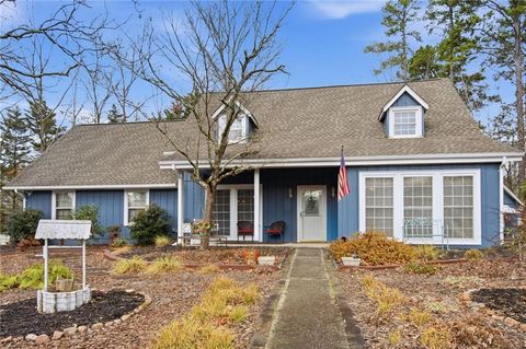 Homes For Sale - 142 N Quail Trail<br/> Clarkesville, GA 30523