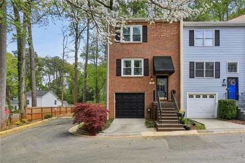 Townhouse For Sale - 222 Forkner Drive #18<br/> Decatur, GA 30030