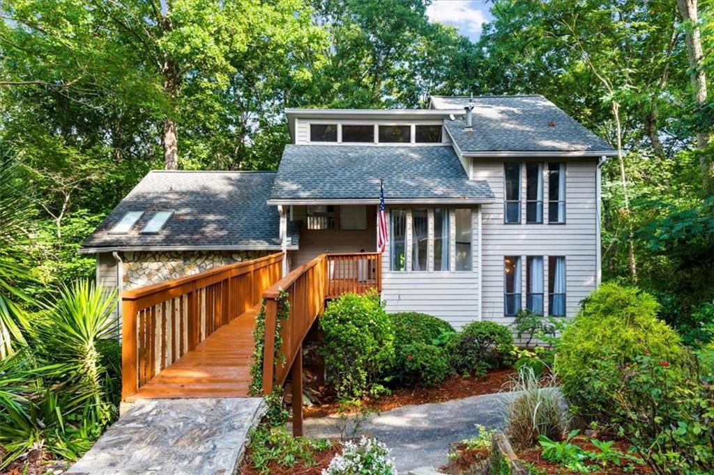 634 Green Valley Drive