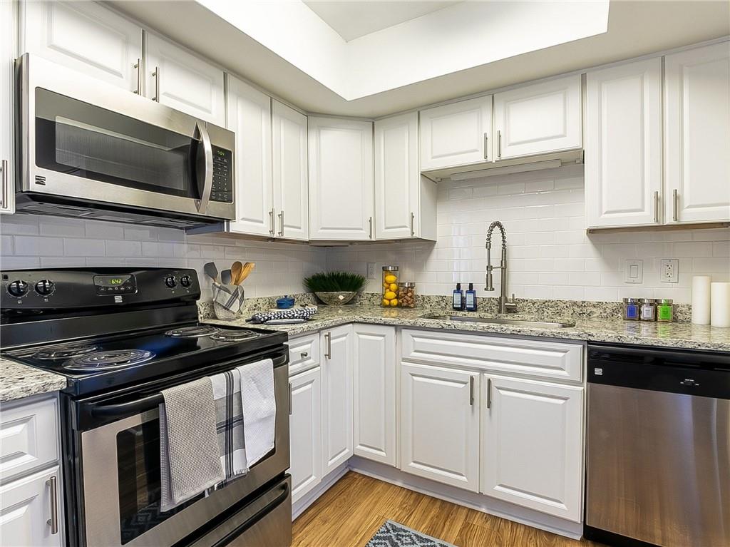 1500 Harbor Landing 0102