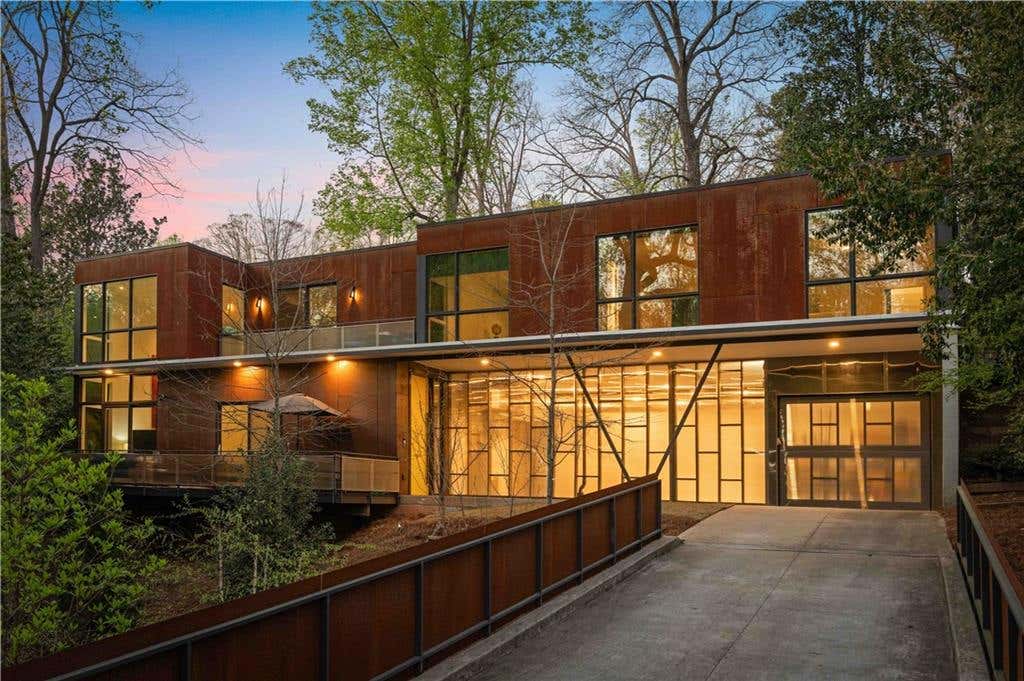Photo of 1944 McLendon Avenue NE, Atlanta, GA 30307 (MLS # 7789593)