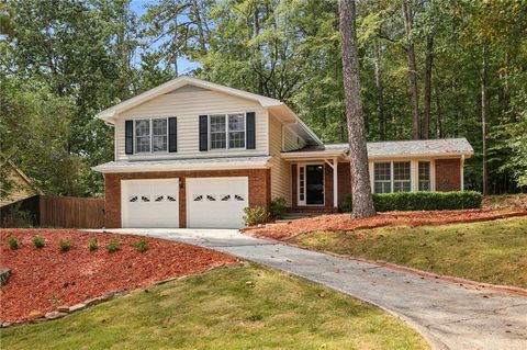 610 Trailmore Place Roswell GA 30076