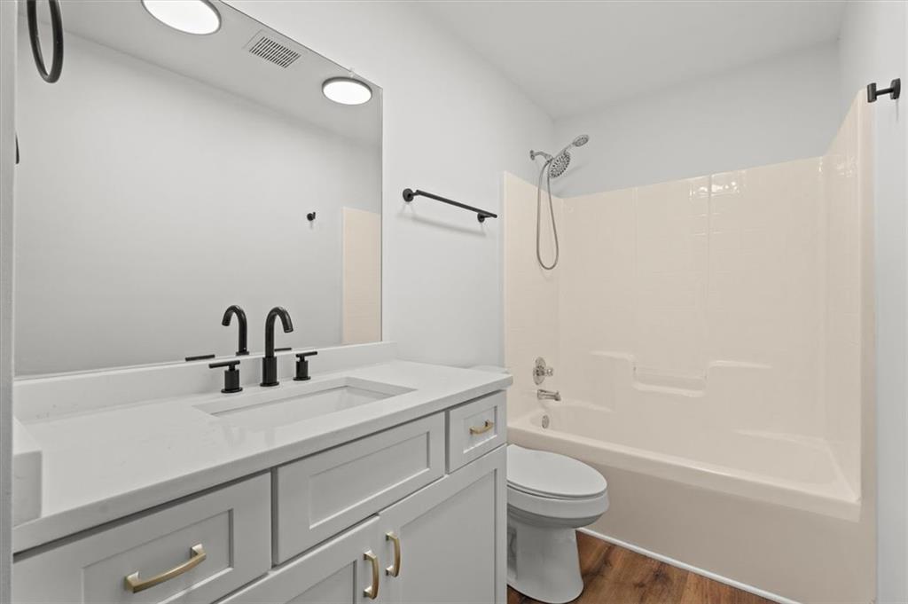 Oak Run - Residential