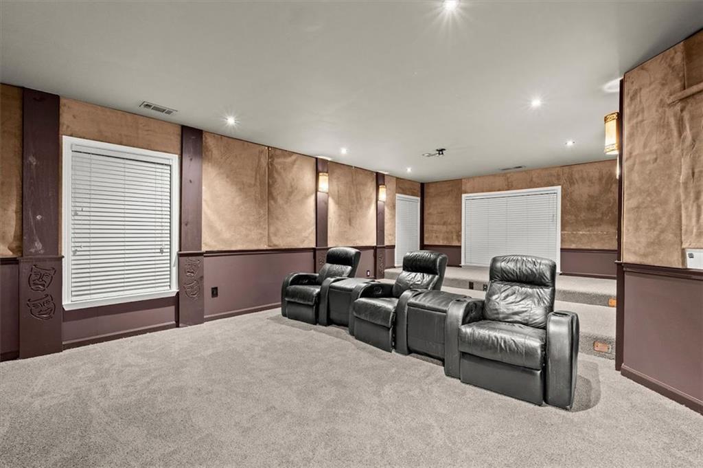 Oak Run - Residential