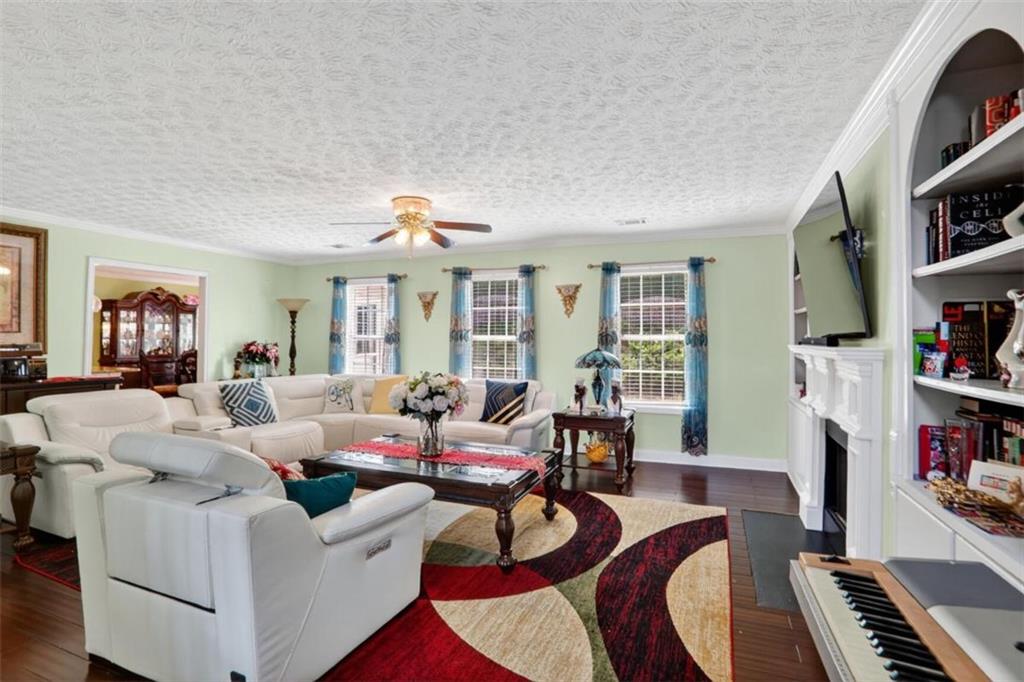 308 Paper Woods Drive