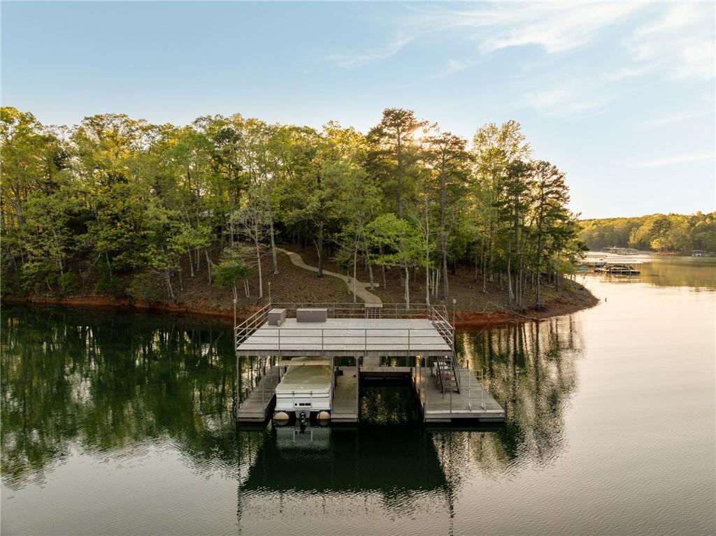 736 Cedar Ridge Road, Hartwell, Georgia image 2