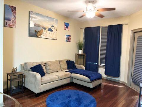 898 Oak Street 1204 Atlanta GA 30310