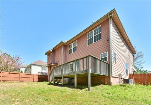 A home in Ellenwood