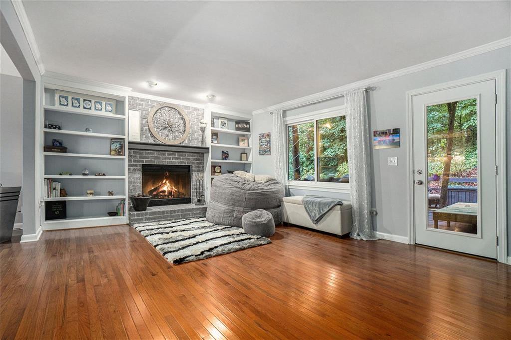 SPRING CREEK - Residential