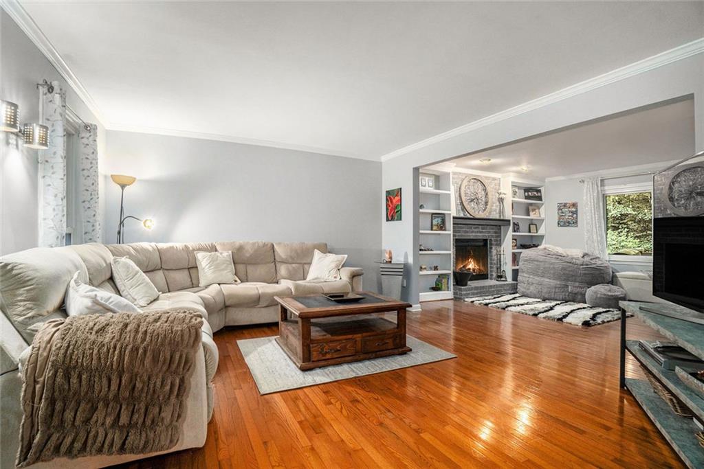 SPRING CREEK - Residential